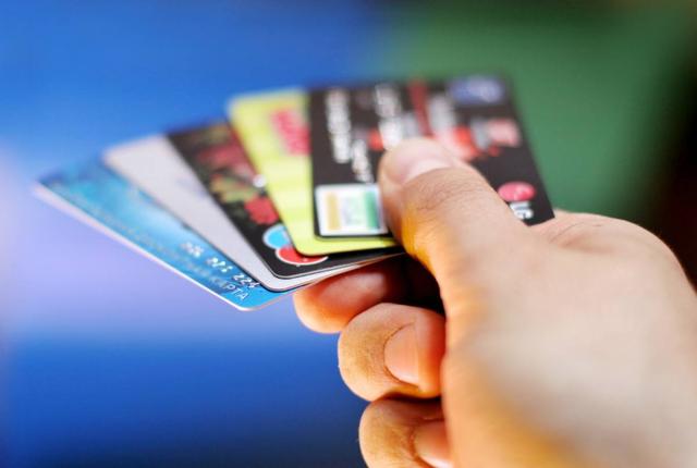 申请注销的信用卡还能恢复吗！申请注销的信用卡还能恢复吗还能用吗。