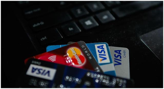 申请注销的信用卡还能恢复吗！申请注销的信用卡还能恢复吗还能用吗。